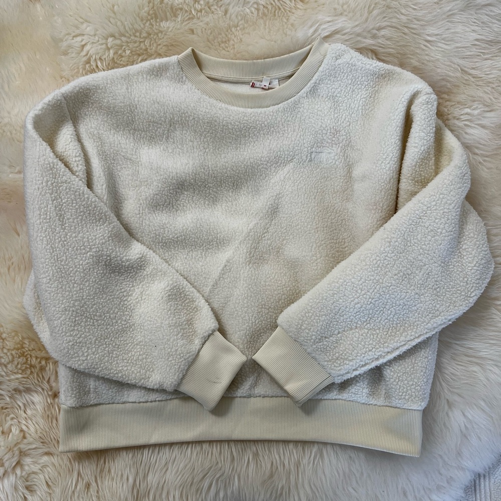 Levi's Cream Sherpa Sweatshirt